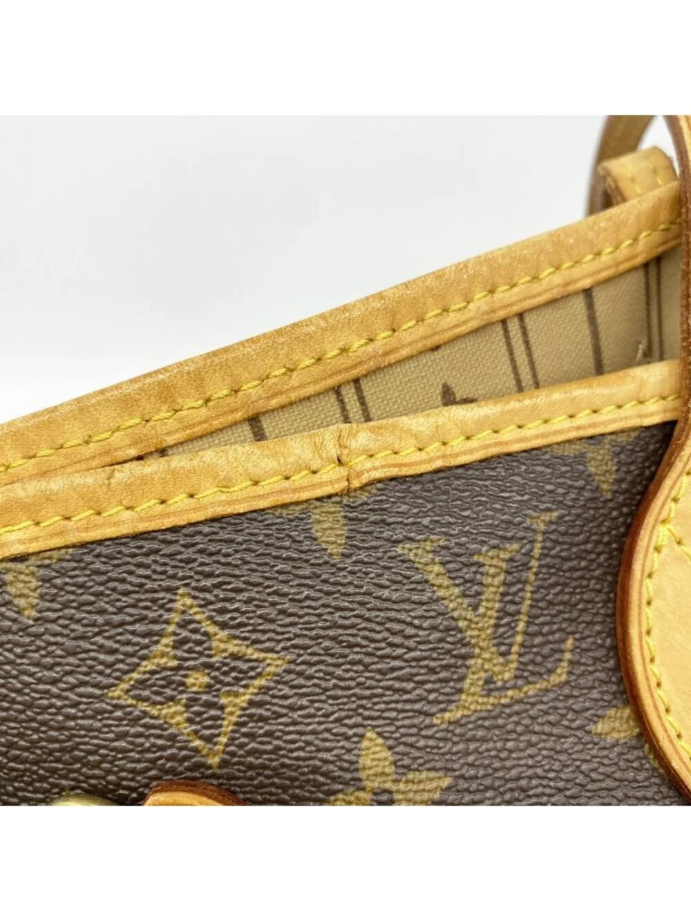Louis Vuitton Tote Monogram Neverfull MM Brown